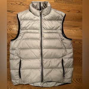 Men’s Polo Ralph Lauren RLX Puffy Light Grey Vest; Size: L